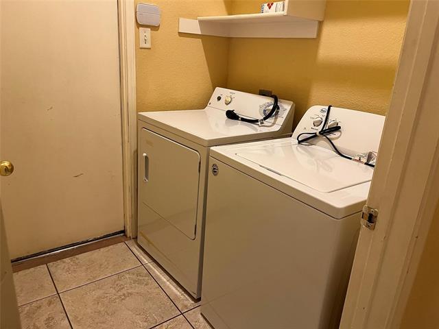 Building Photo - 1120 Deer Valley Ln