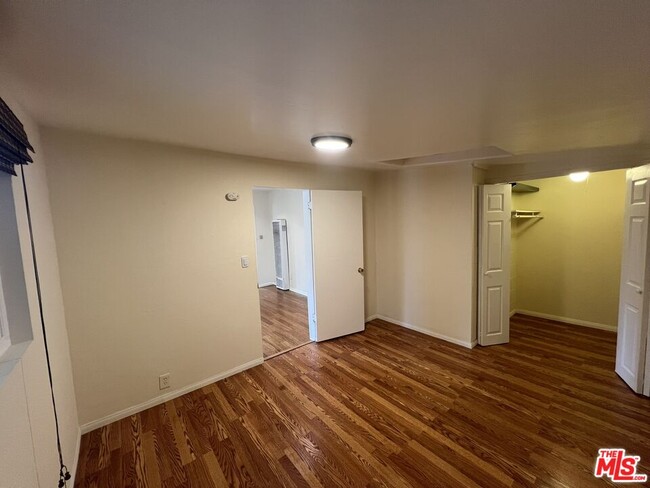 Building Photo - 2019 Cypress Ave.