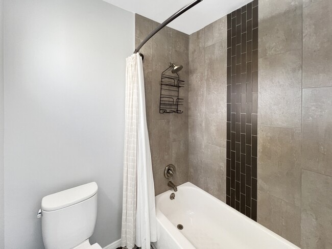 Building Photo - 1334 Miraflores Glen