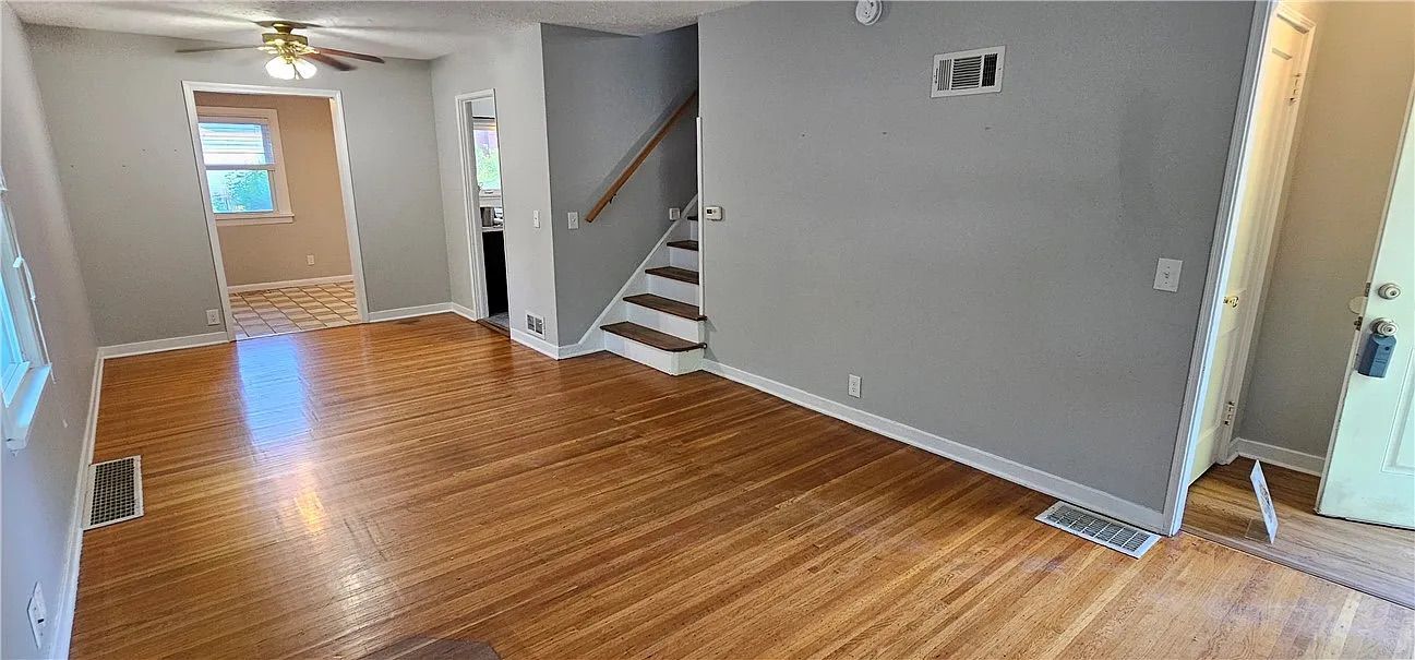 Building Photo - 156 Edgemont Rd