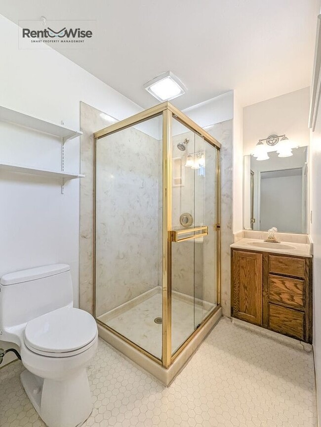 Building Photo - 3016 Del Ray St
