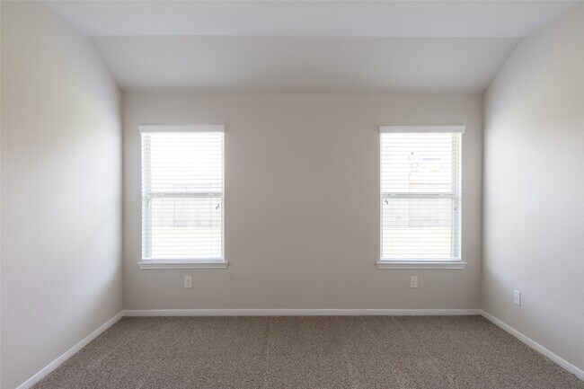 Building Photo - 29311 Dunns Creek Ct