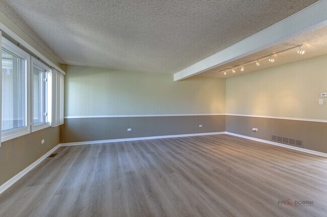 Building Photo - 1309 Court O