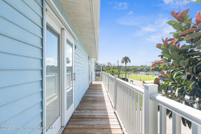 Building Photo - 7637 Hatteras Dr