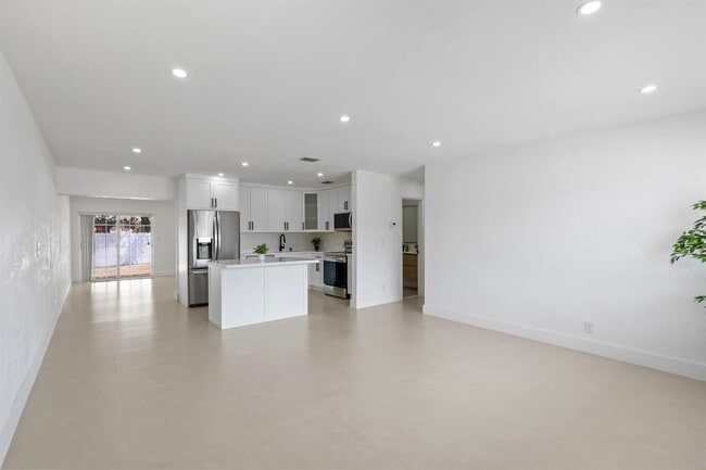 Building Photo - 6573 Eaton St