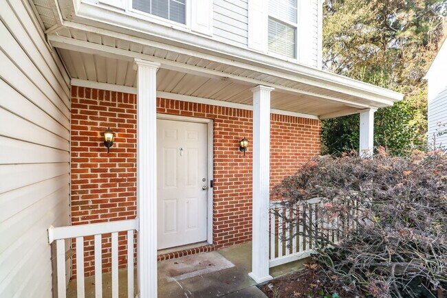 Building Photo - 1130 Eatonton Way