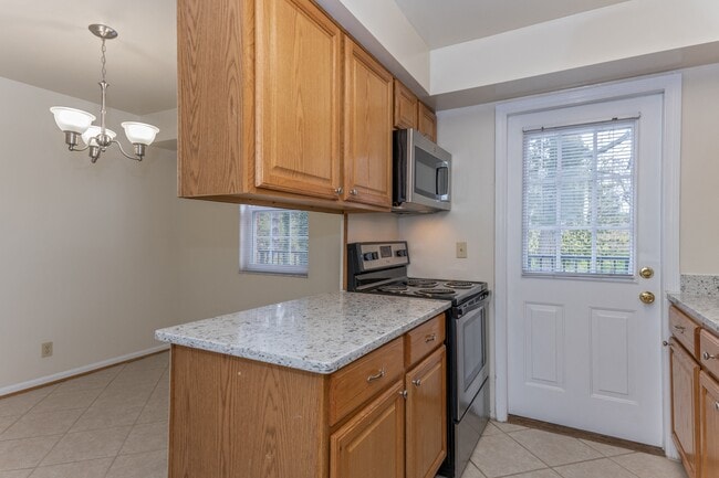 Floorplan - Indian Creek Apartments and Townhomes