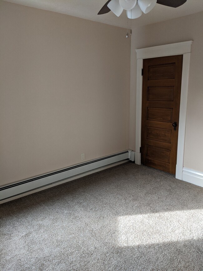 Building Photo - 328 Bessemer Ave