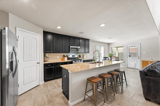 Building Photo - 12410 Lake Portal Dr