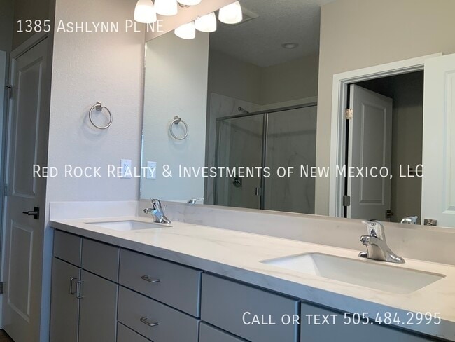 Building Photo - 1385 Ashlynn Pl