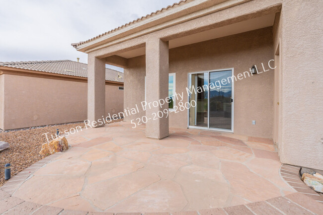 Building Photo - 5027 W Desert Chicory Pl