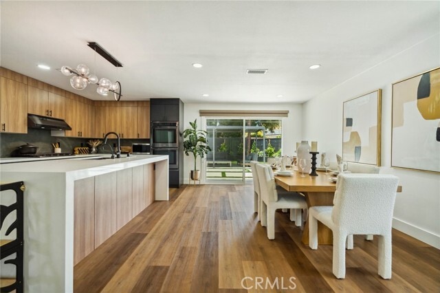 Building Photo - 737 Paseo Pl