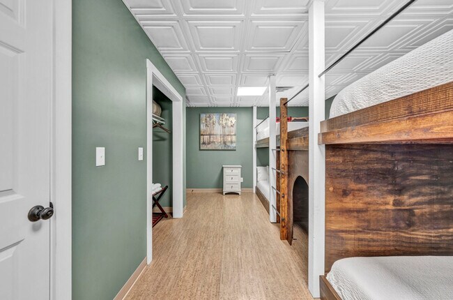 Building Photo - 23120 Bates Rd