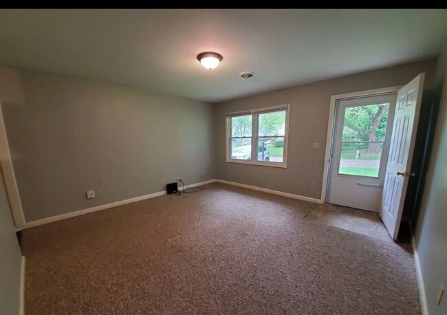 Building Photo - 912 W Winding Way