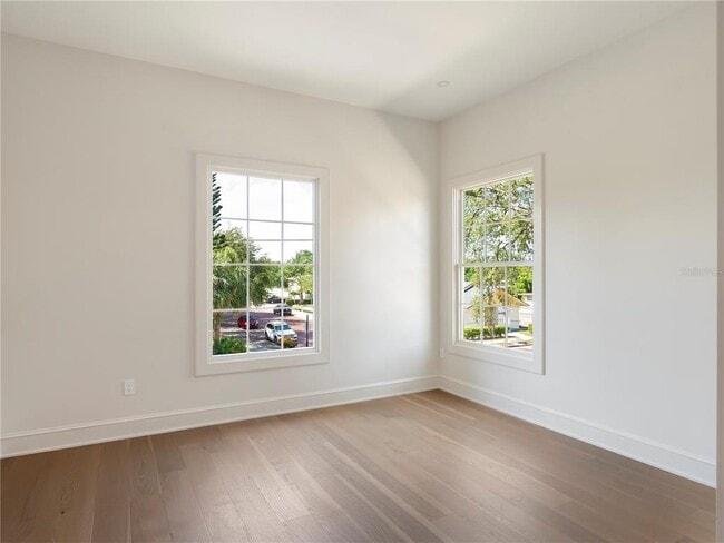 Building Photo - 541 W Canton Ave