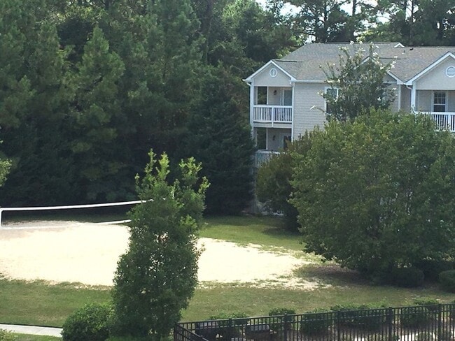 Building Photo - Pool View Unit! Cape Cottages Coastal 3 be...