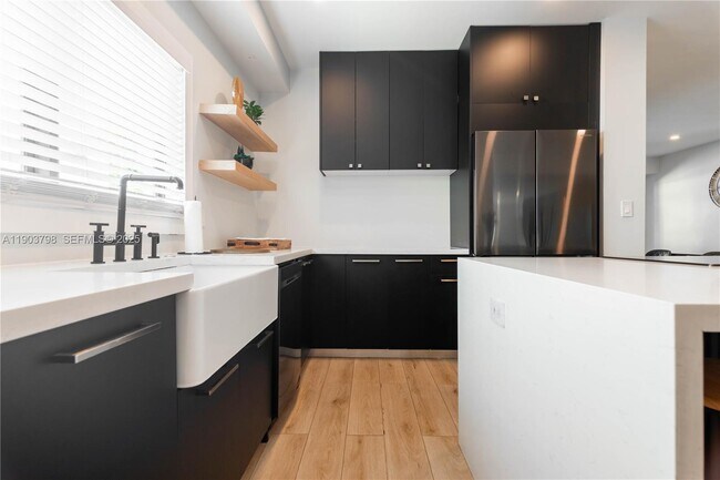 Building Photo - 2360 SW 12th St