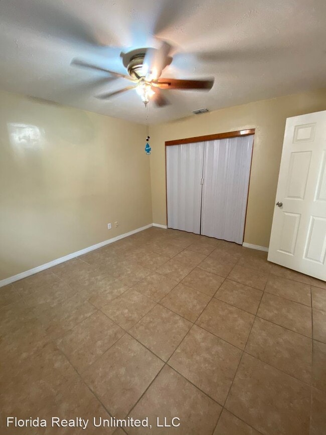 Building Photo - 3 br, 2 bath House - 4007 W Carmen Street