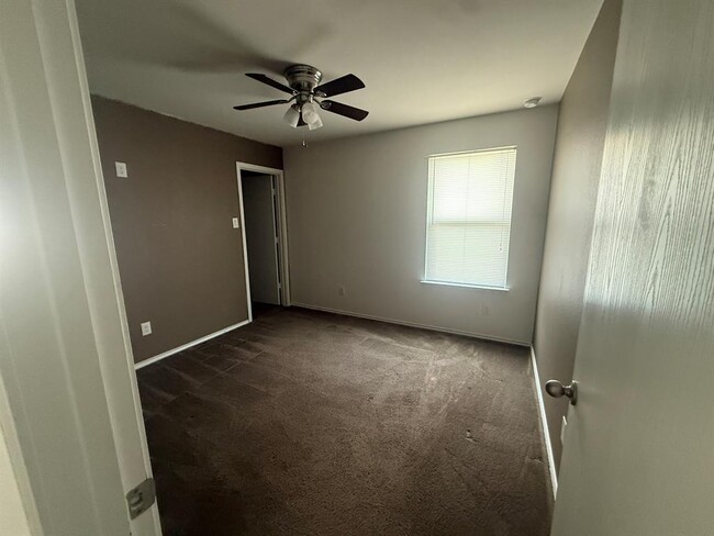 Building Photo - 6109 Randleman Dr