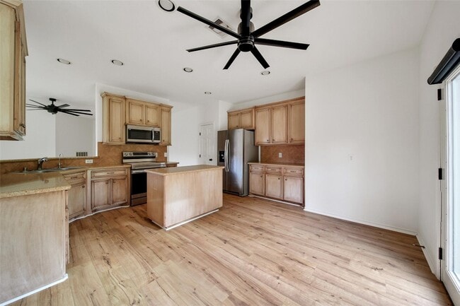 Building Photo - 15575 Kitty Hawk Dr