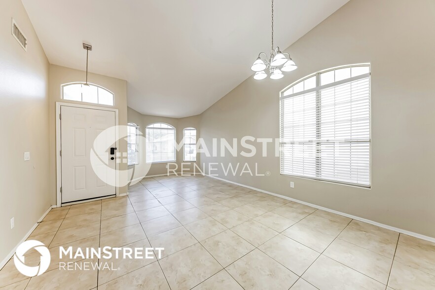Building Photo - 9721 W Runion Dr