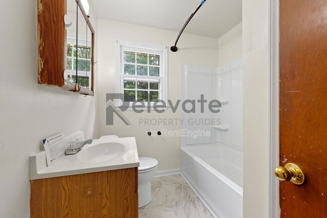 Building Photo - 15709 Gary Ave