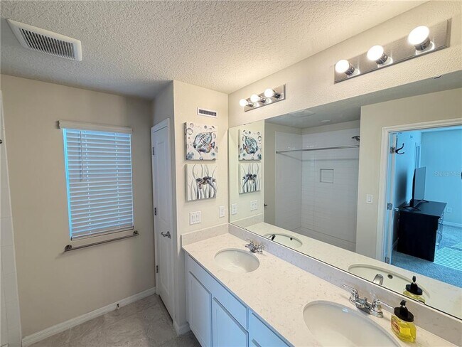 Building Photo - 4596 Sparkling Shell Ave