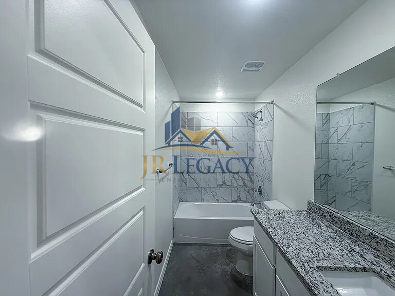 Building Photo - 1146 Lindsey Dr