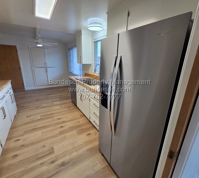 Building Photo - Beautifully updated 2015 Sq. Ft. Ranch-Style Home featuring 4BD/3BA| Brush Creek, Santa Rosa