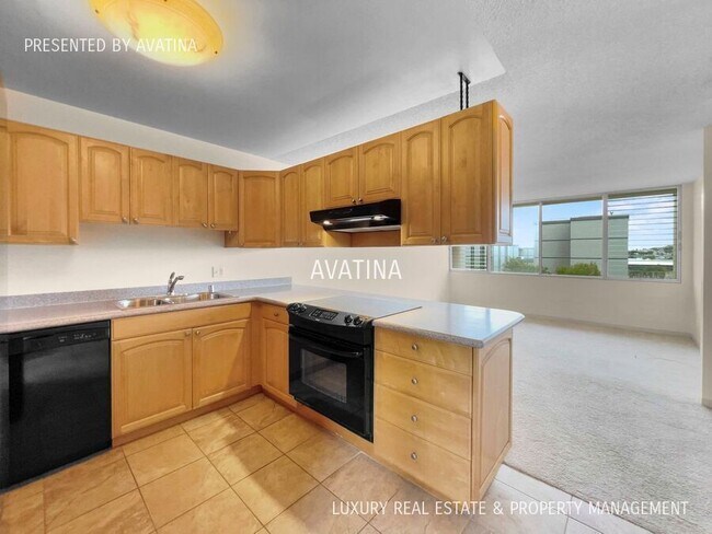 Building Photo - 46-255-255 Kahuhipa St