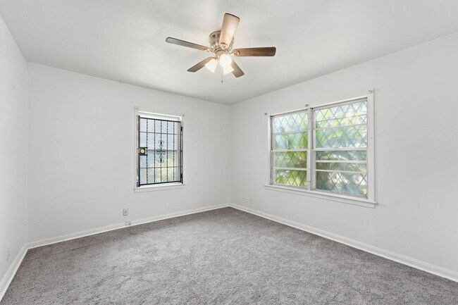 Building Photo - 3711 Cosby St