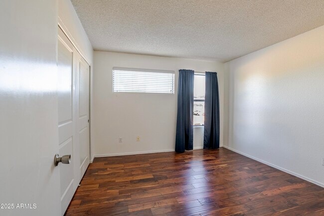 Building Photo - 11640 N 51st Ave