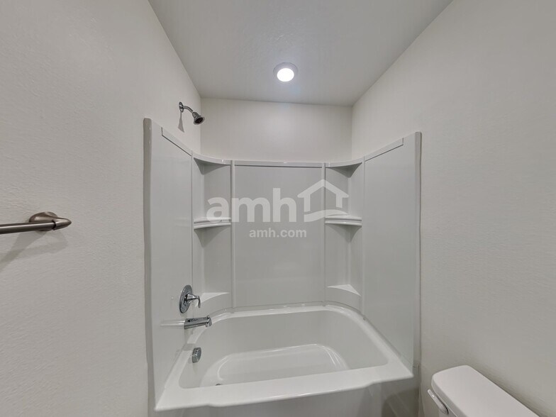 Building Photo - 3651 Windward Hls Blvd