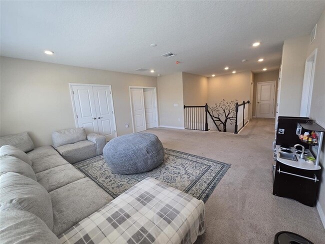 Building Photo - 10912 Honor Rd