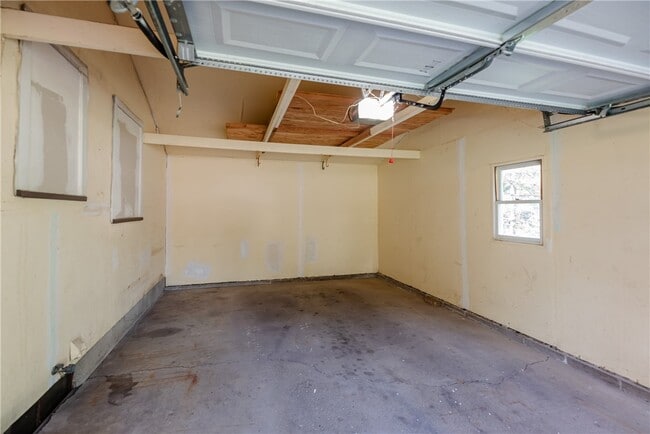 Building Photo - 3445 Chili Ave