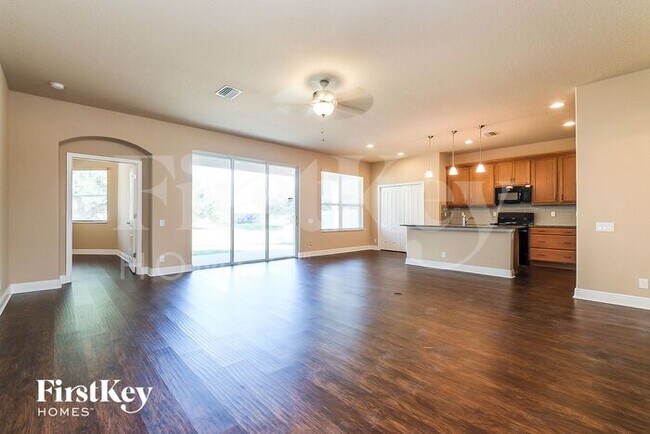 Building Photo - 14646 Balloch Dr