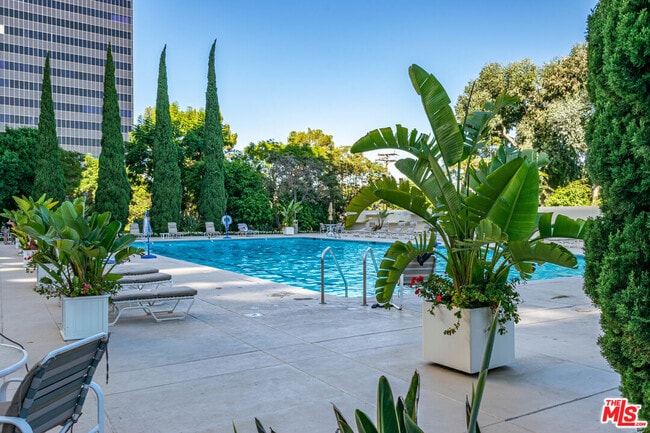 Building Photo - 2160 Century Park E