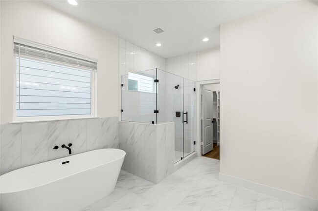 Building Photo - 1812 Palmetto Landing Dr