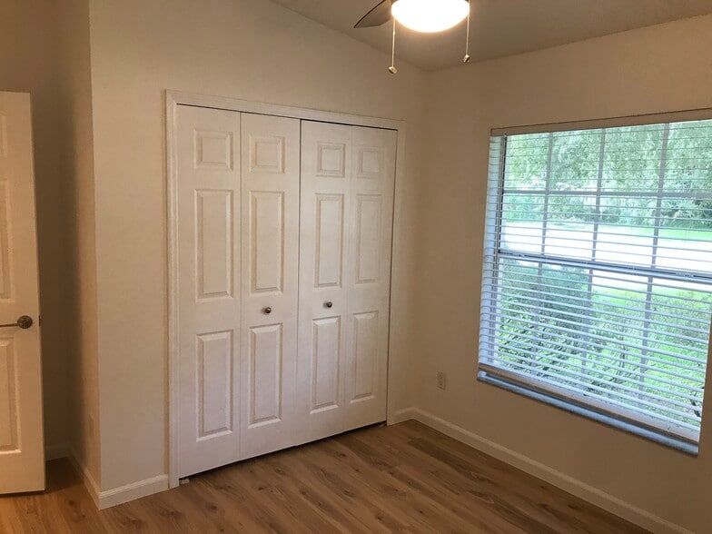 Bedroom 3 - 760 Riviera Dr NE