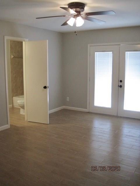 Building Photo - 16011 Hickory Knoll Dr