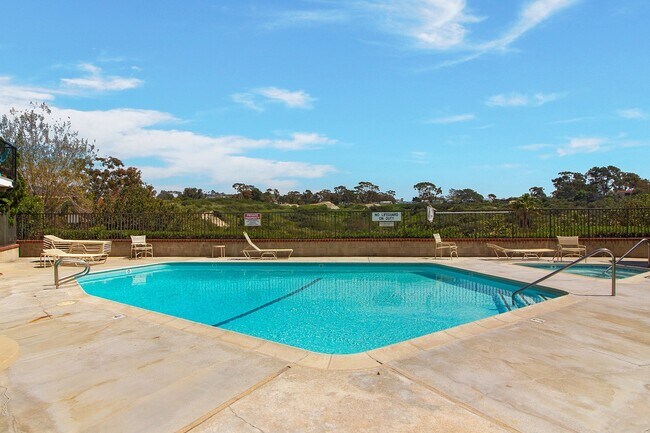 Building Photo - Live in Luxury: Spacious Sanctuary - Oceanfront Condo View Home with Mesmerizing Pacific Views