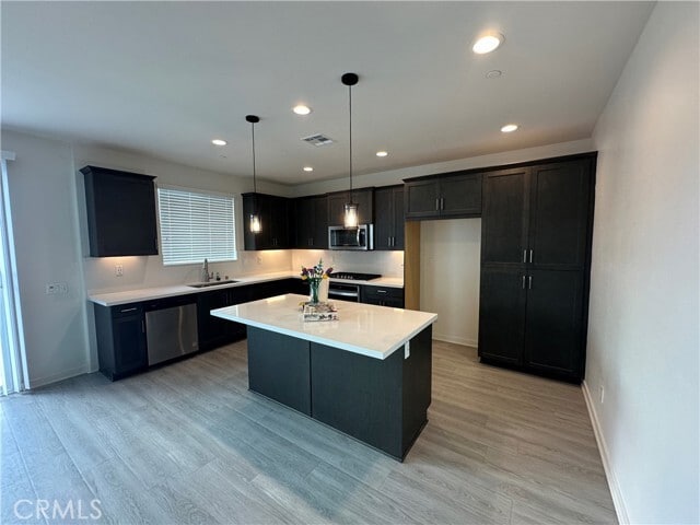 Building Photo - 27861 Solitude Ave