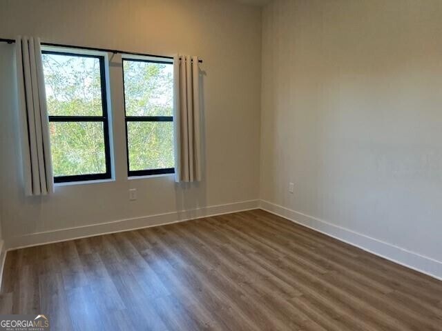 Building Photo - 112 Rogers St NE