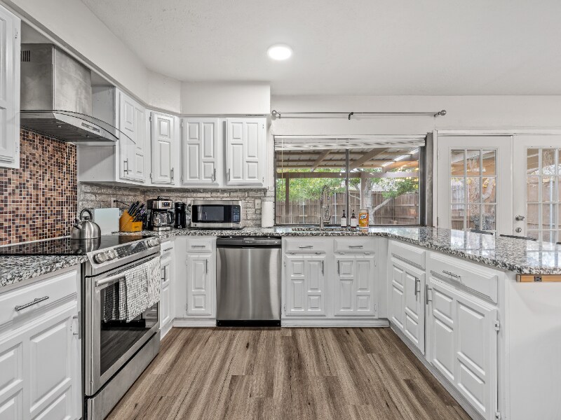 Building Photo - 2235 E Peters Colony Rd