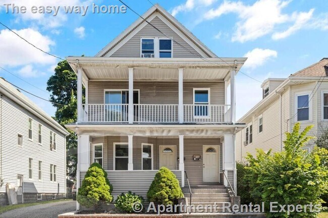 Building Photo - 38 George St