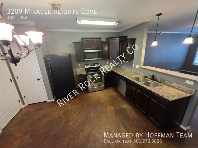 Building Photo - 3209 Miracle Heights Cove