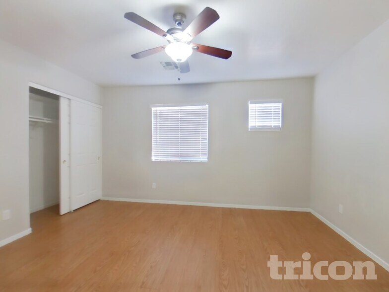 Building Photo - 16021 N 30th St