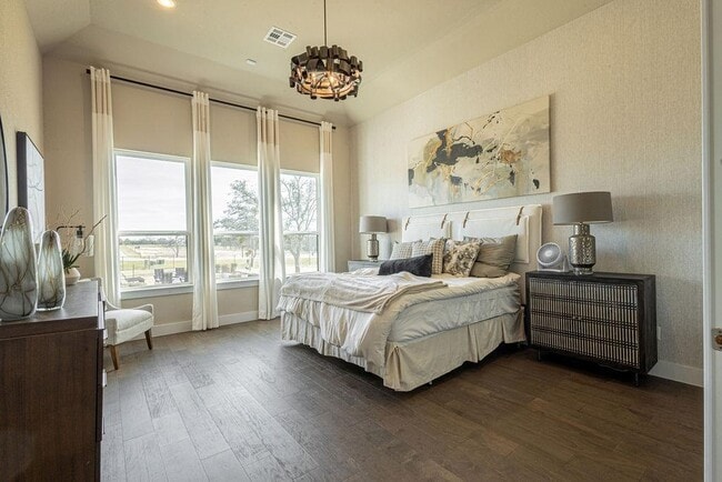 Building Photo - 217 Northcrest Dr