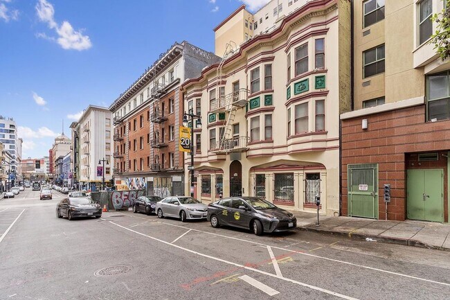 Building Photo - OSM Trade Street