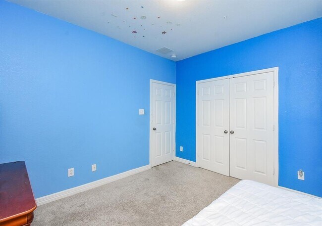 Building Photo - 20907 Avery Cove Ln
